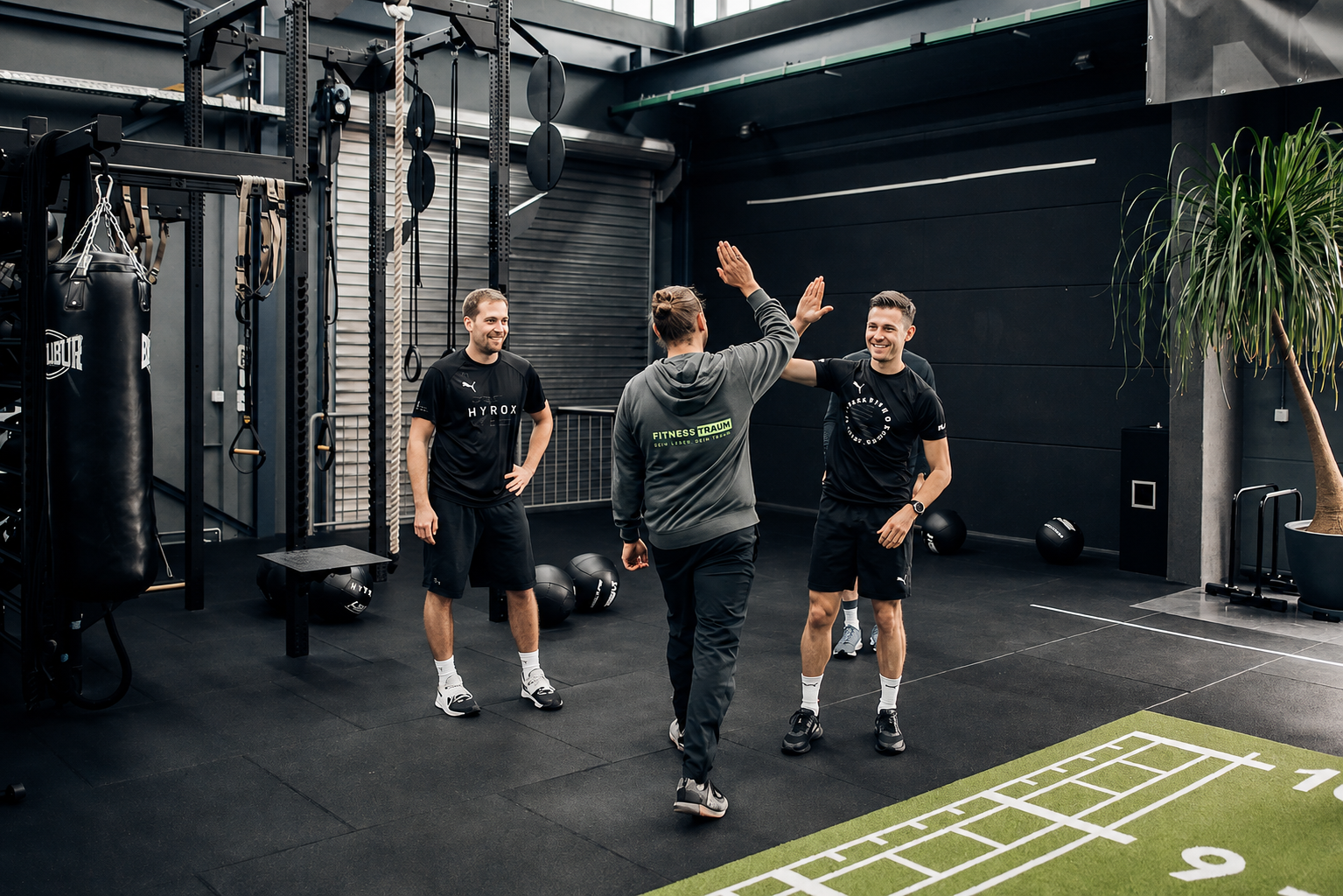 Gemeinsames Training im FITNESS[T]RAUM Nürtingen